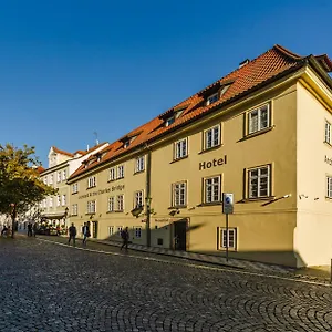 Archibald At The Charles Bridge 4*, Prague Czech Republic